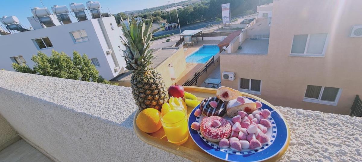 Stay Sunshine Apartment Paralimni Exterior foto
